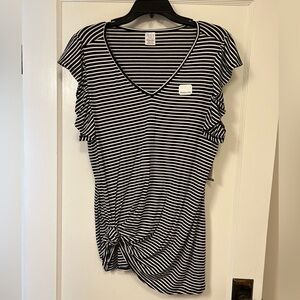 NWT Time & Tru Maternity top